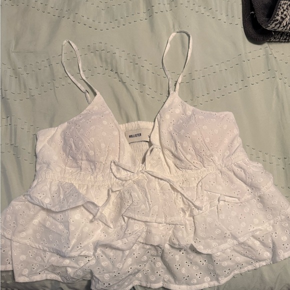 Hollister White Eyelet Camisole - Picture 1 of 4